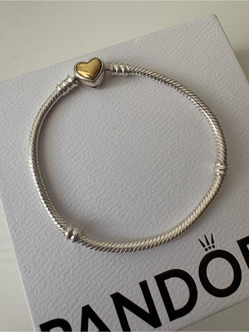 14k 585 Pandora Sterling Silver Snake Bracelet with Gold Heart Clasp - Two-Tone - Picture 2 of 5